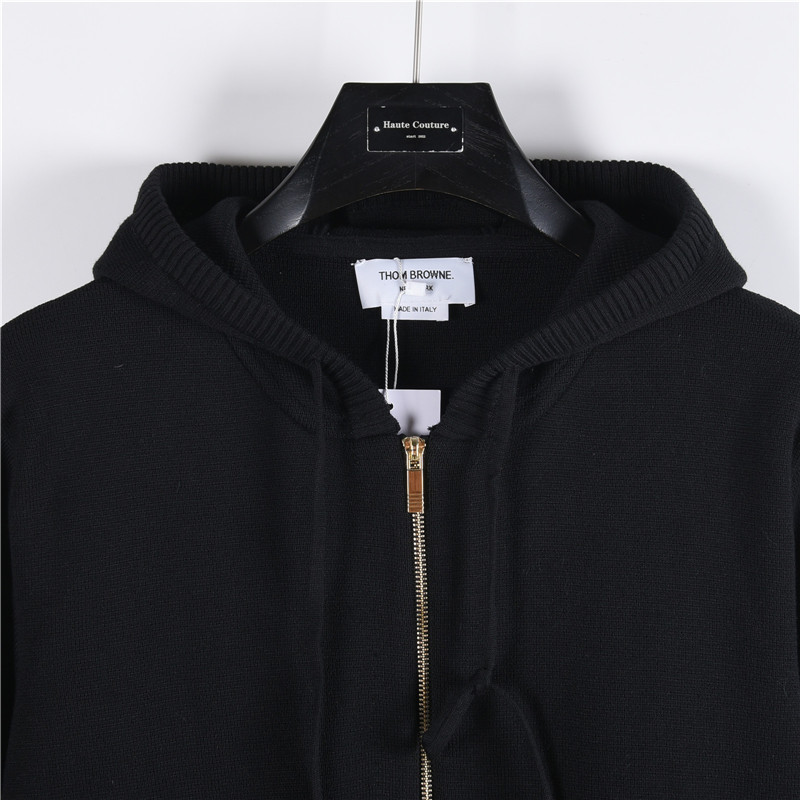 TB双袖标拉链开衫羊毛混纺毛衣 THOM BROWNE 汤姆布朗 .TB双袖标拉链毛衣开衫-High Quatity Cheap Brand wholesale wholesaler seller Clothes Bags handbags Sneakers Top Fashion Clothing Shoes from China Factory Chinese suppliers best Quality Beautiful Price TB双袖标拉链开衫羊毛混纺毛衣 THOM BROWNE 汤姆布朗 .TB双袖标拉链毛衣开衫