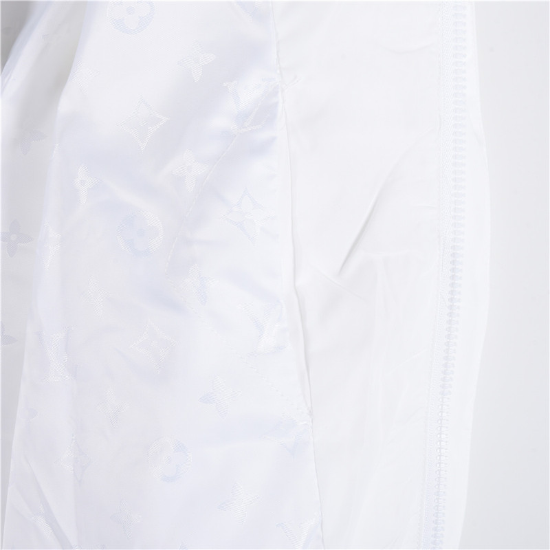 LouisVuitton/路易威登连帽防风长袖外套
