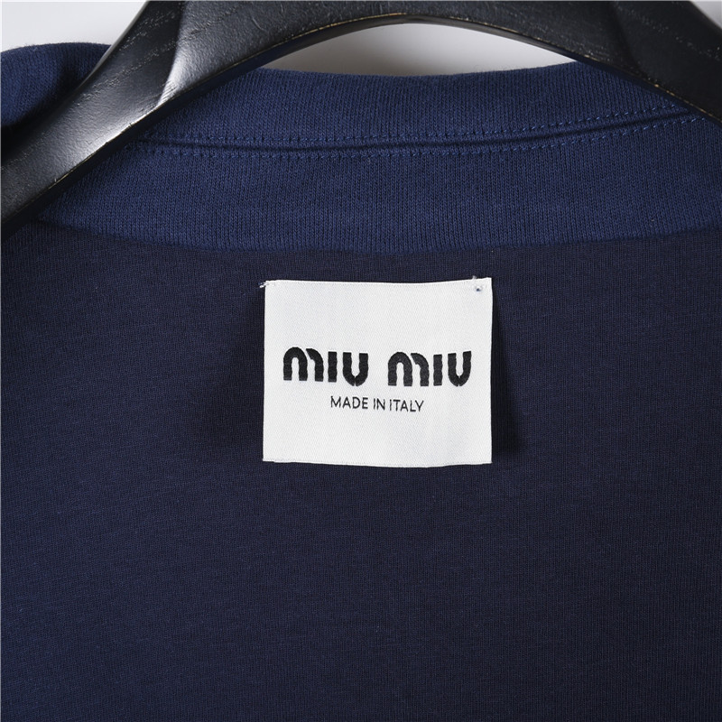 Miumiu/缪缪 24SS秋冬超厚实平纹针织翻领夹克
