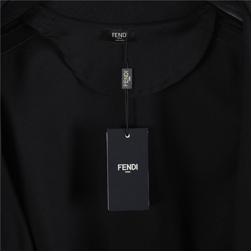 Fendi/芬迪 25FW手臂织带FF大标拉链外套