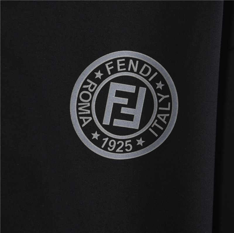 Fendi/芬迪 25FW手臂织带FF大标拉链外套