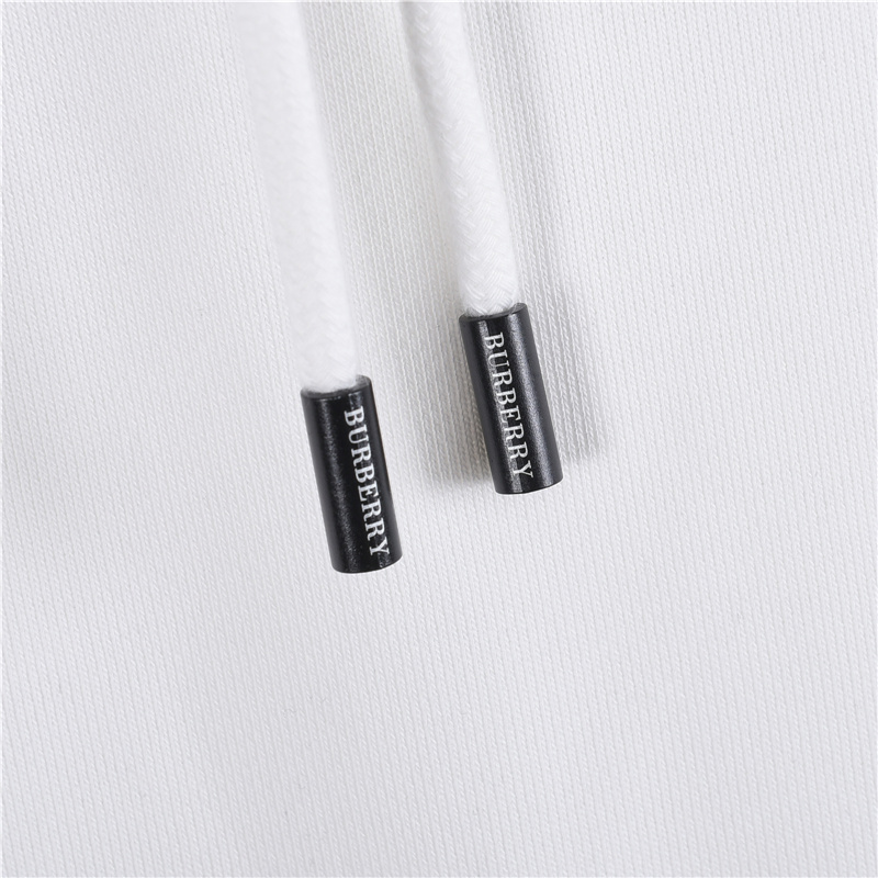 Burberry/巴宝莉 25FW前后十字绣格纹战马连帽卫衣