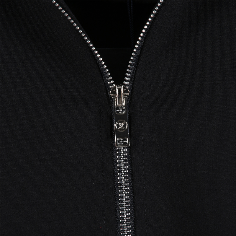 LouisVuitton/路易威登 25FW胸口lv碎钻拉链外套