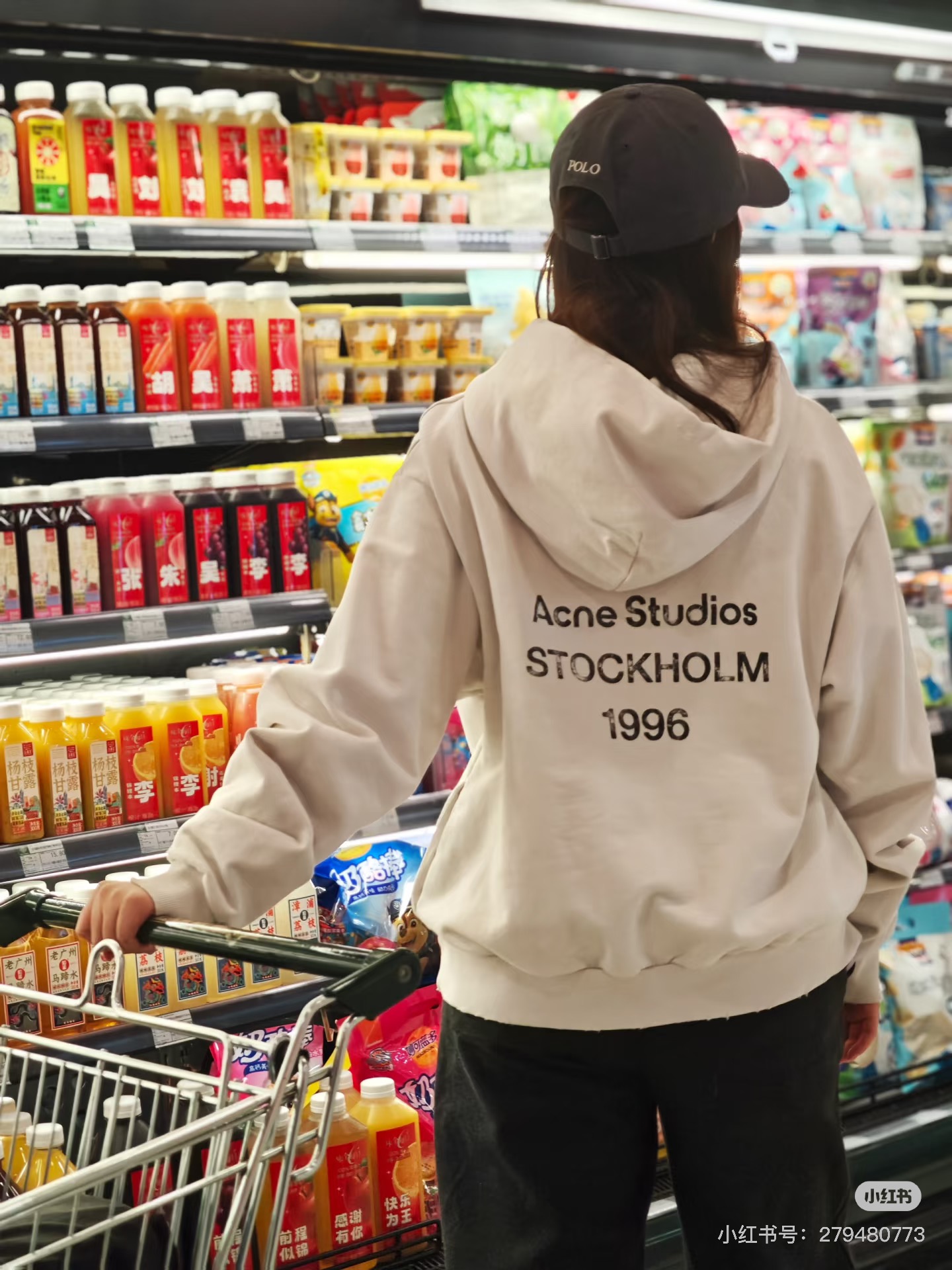 AcneStudios 1996字母印花做旧长连帽卫衣 上身效果#