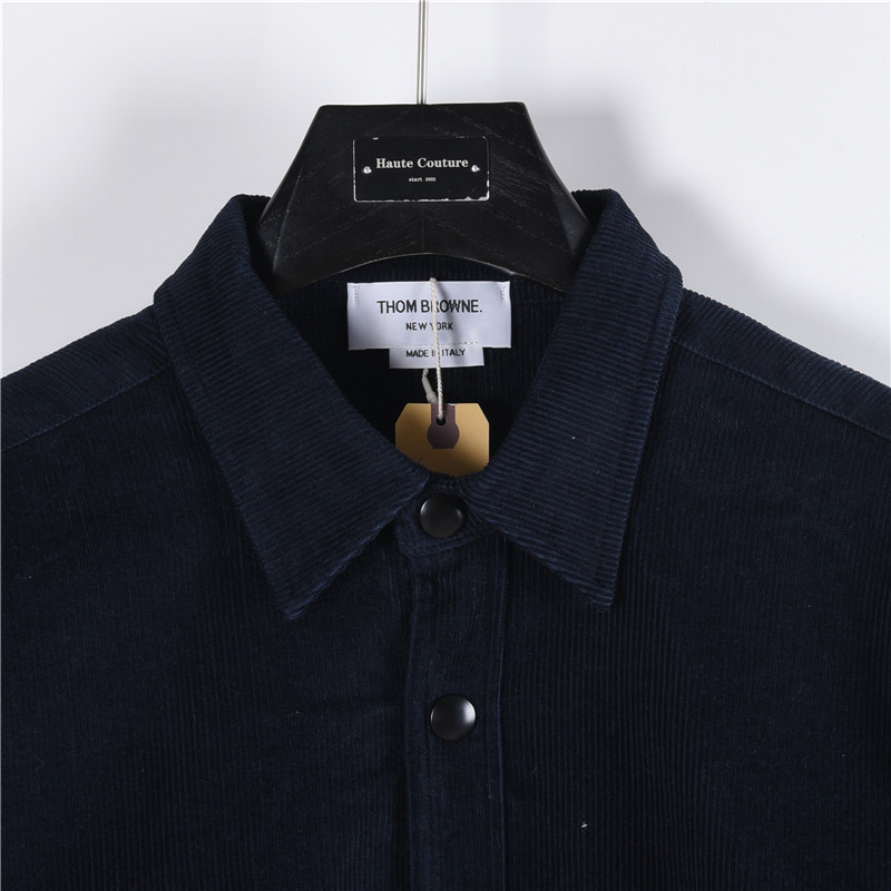 TB灯芯绒双袖标夹克衬衫 THOM BROWNE 汤姆布朗 . 重磅独家新款 TB新款灯芯绒双袖标织带厚款秋冬夹克衬衫外套