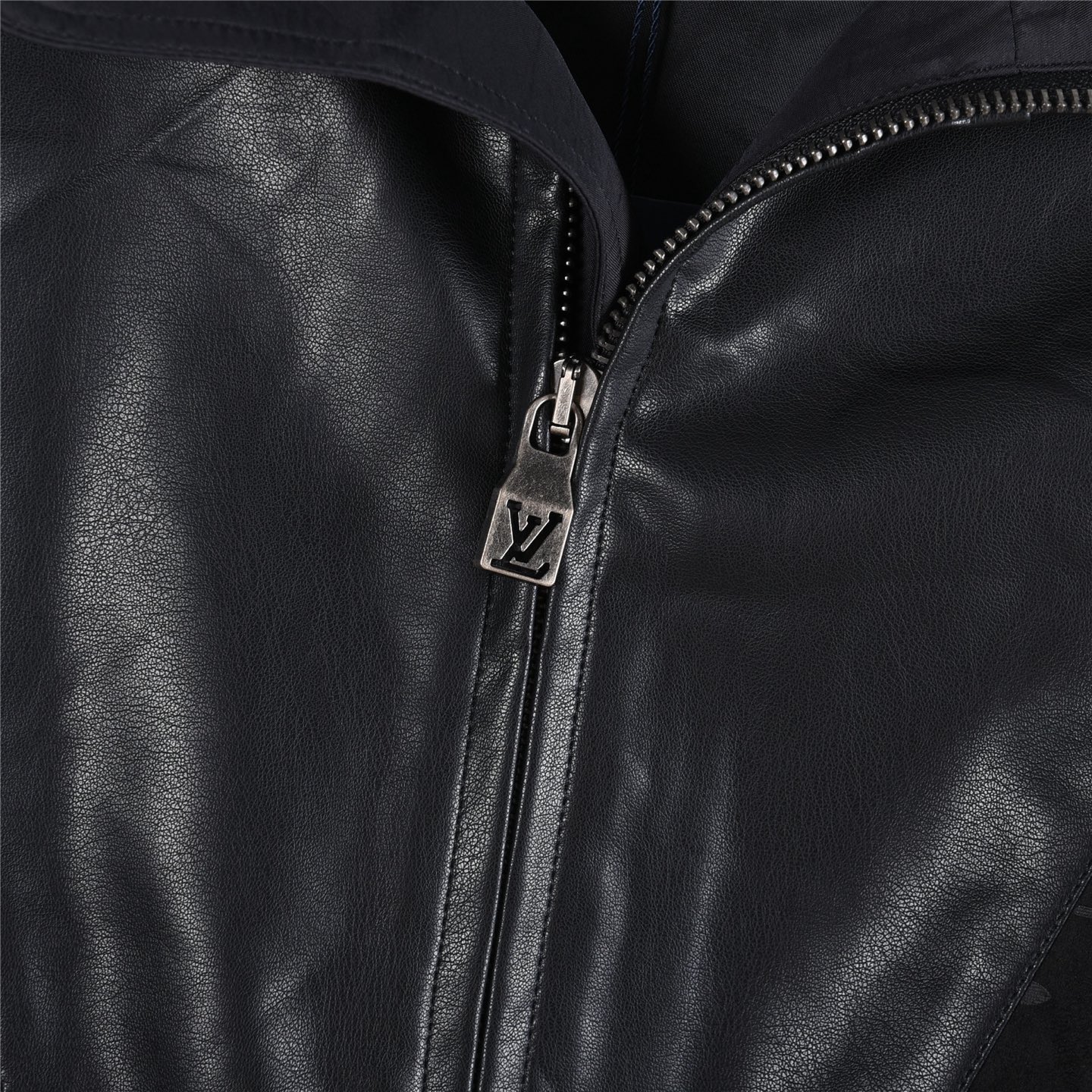 LouisVuitton/路易威登 25Fw拼接提花夹克外套-High Quatity Cheap Brand wholesale wholesaler seller Clothes Bags handbags Sneakers Top Fashion Clothing Shoes from China Factory Chinese suppliers best Quality Beautiful Price LouisVuitton/路易威登 25Fw拼接提花夹克外套