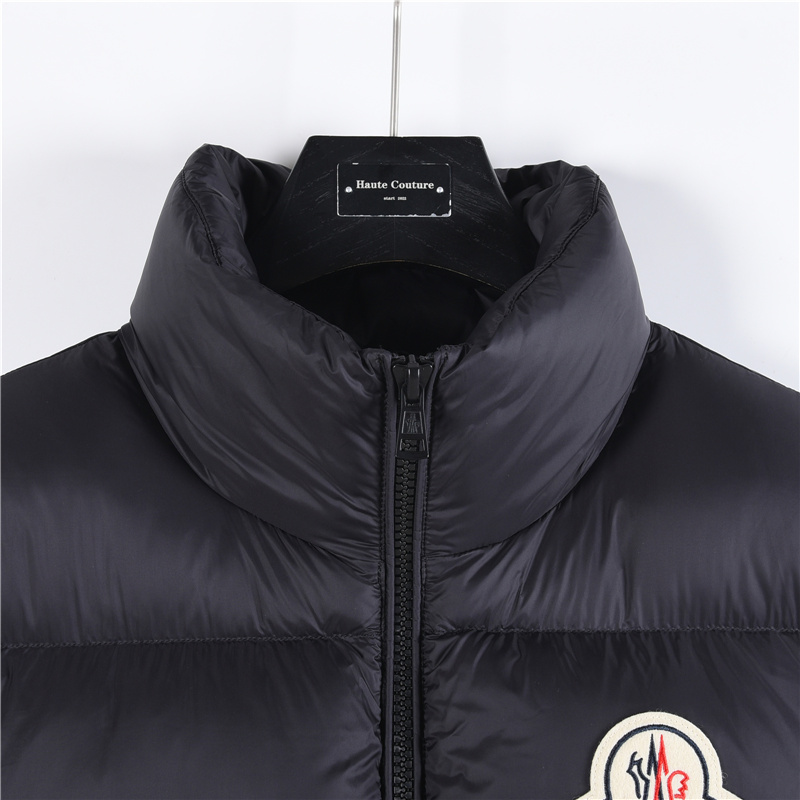 Moncler/蒙口 Mon Citala 简约立领大标羽绒服