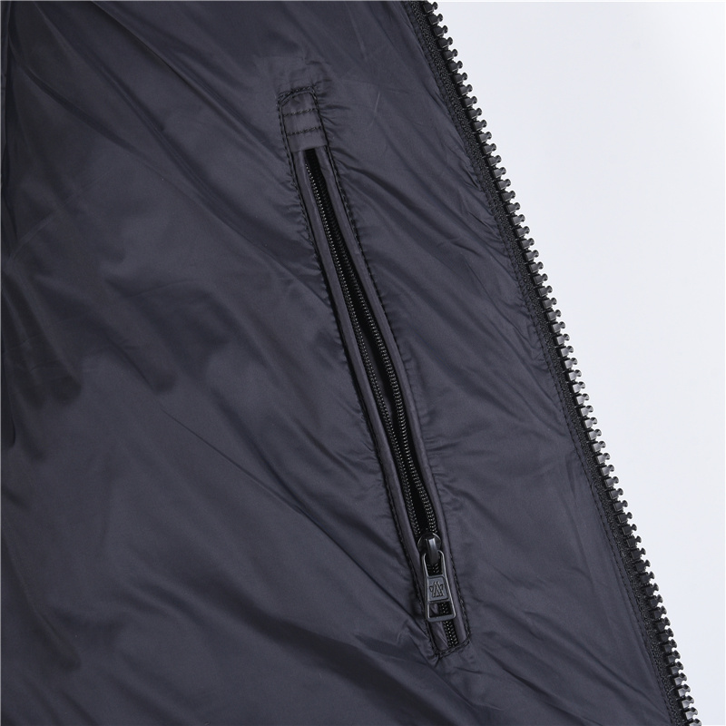 Moncler/蒙口 Mon Citala 简约立领大标羽绒服