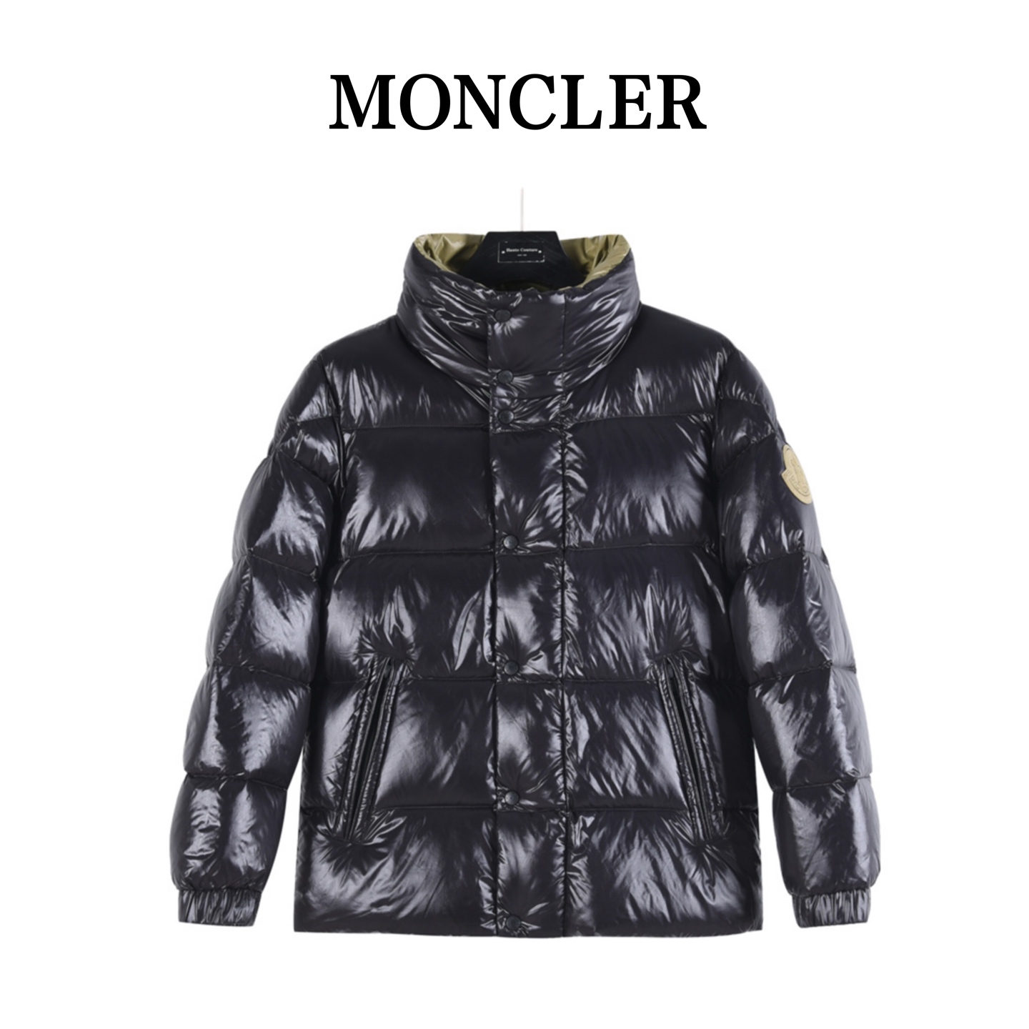 本地自取💰650(支持放店)
Moncler/蒙口24ss限定配色黄标拼接立领羽绒服
顶级版本。2024秋冬新款蒙口NEW羽绒服 原版1:1订制五金配件全进口原版定制欢迎专柜对比绝对的高品质采用顶级白鹅绒超柔软充羽量蓬松饱满 超级重工面
料做工杠杠的 版型完美,面料超舒服独家款非市场货男女同款。编码:690
尺码:48-56(1#-5#)