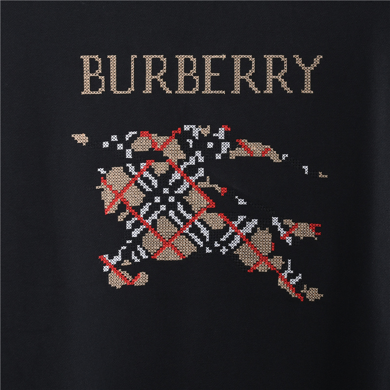 Burberry/巴宝莉 25Fw十字绣战马长袖卫衣