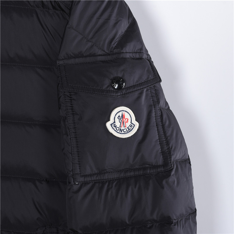 Moncler/蒙口 25Fw 排骨连帽羽绒服外套