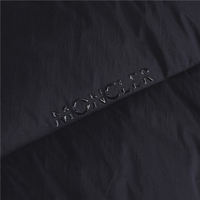 Moncler/蒙口 25Fw新款不规则立领羽绒服外套