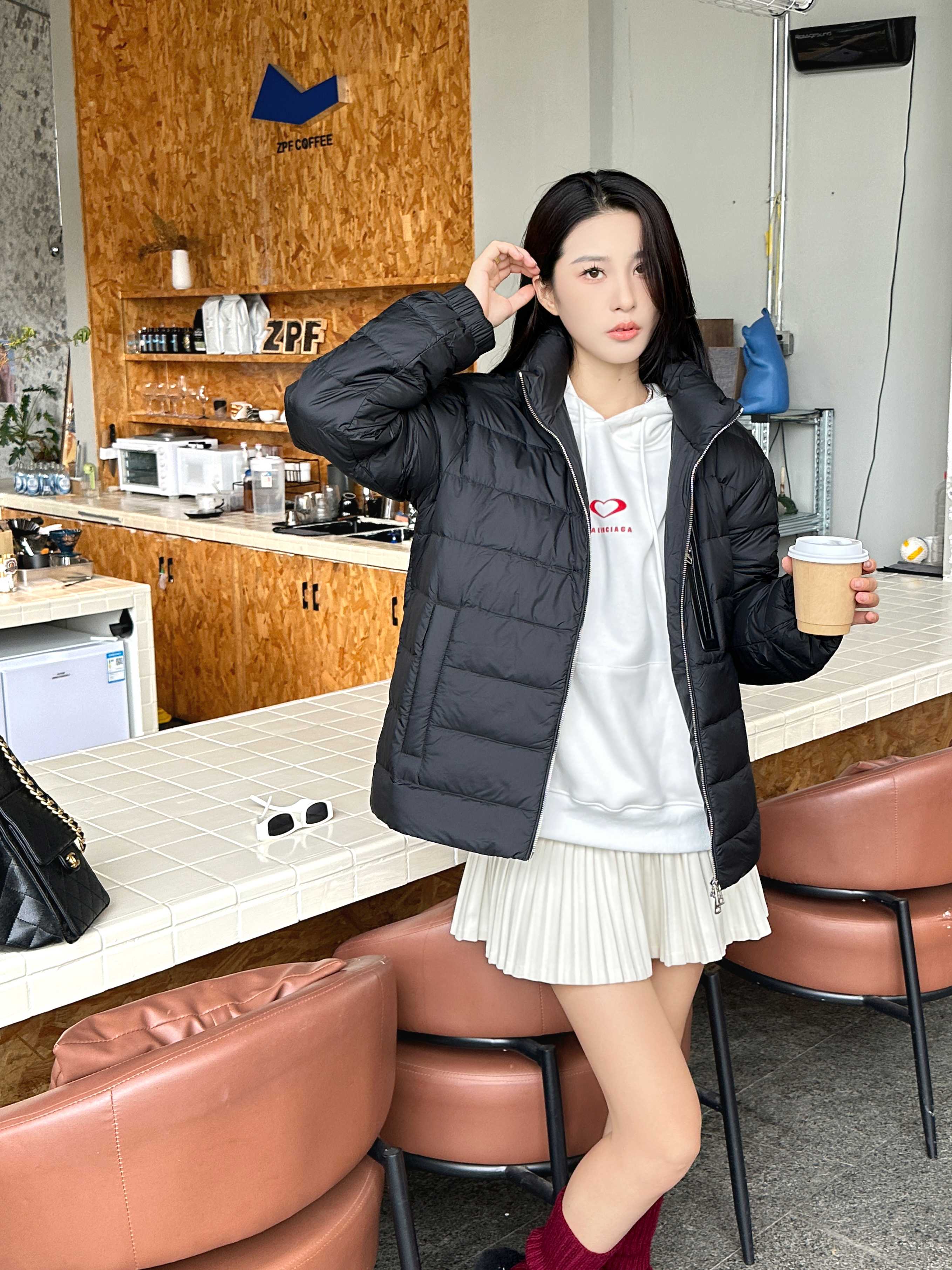 Moncler/蒙口 25Fw新款黑标皮拉链立领羽绒服   上身效果#
