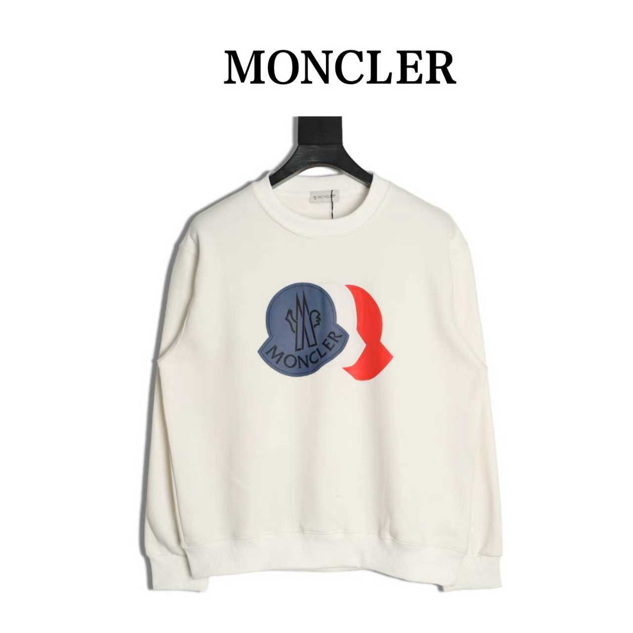 💰220
🔝Moncler 蒙口 25FW 三标圆领卫衣
480g高级精梳棉面料 专柜领标 代购级白色厚板吊牌 原版吊粒 前后都是立体发泡印花 层次感很强 男女同款 情侣款 oversize版型 宽松
尺码:S-XL