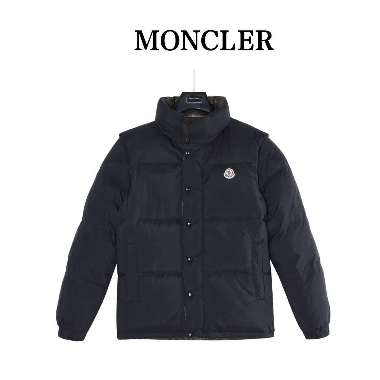 本地自取:💰800(支持放店)Moncler/蒙口 25FW新款Verone可拆卸双面羽绒服
采用新国标90白鸭绒填充,顶级版本,区分市面通货,男女同款全新美学灵感趣味设计,渠道性质精品。让整体造型设计更加优雅时尚,今夏最火系列,无数明星潮人追捧。裁剪工艺细节处理工整为玩味时尚增添色彩!工整细致,合身的版型构造更是独具匠心,上身不仅有着出彩的辨识度更是减龄青春。一款穿着意义还有穿搭性能都很极致的款式,绚丽的色系调配,此款的工艺必然也是极致非凡,上身的舒适度绝对足够的强大,也是奢品本质的一种彰显!柔软轻薄,触感更是极端撩人,透气性能十分之强大,尤为适合春夏季节的穿搭所需,妥妥的穿着享受,并且各处的细节以及织带的工艺都是尽善尽美,更显高级感! 内含NFC芯片,更上档次。
颜色:黑色、卡其、米白
编码:753
尺码:48-56