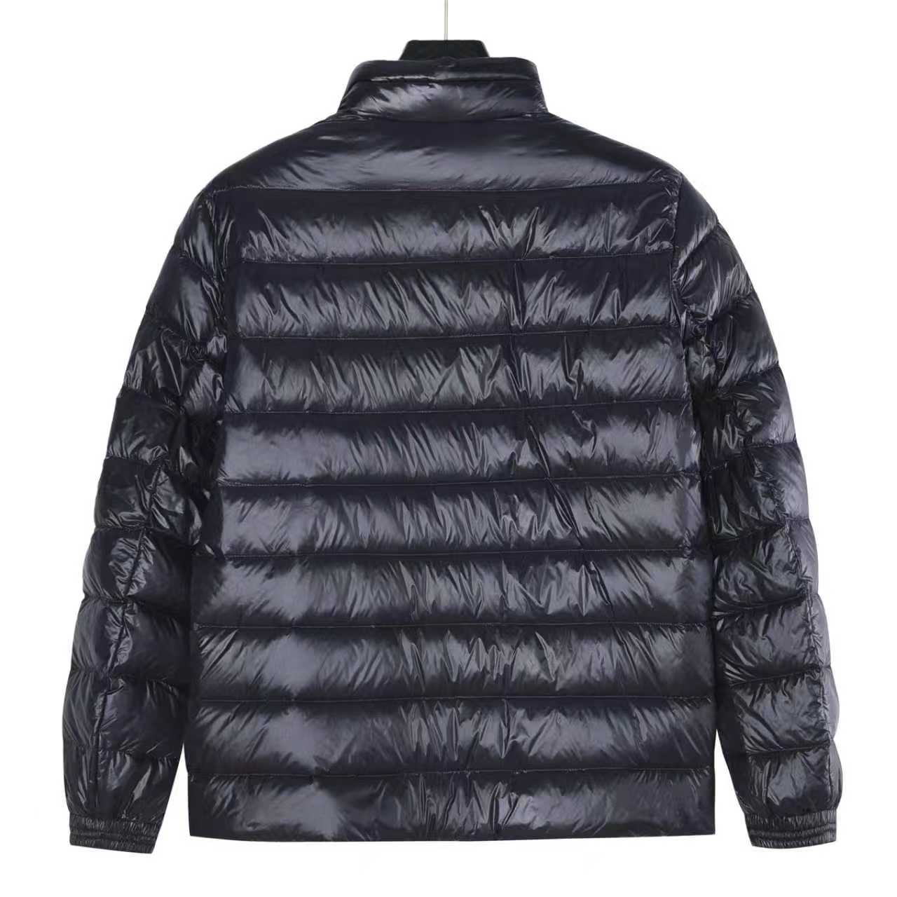 oncler/蒙口 25Fw胸口斜拉链限定黄标羽绒服