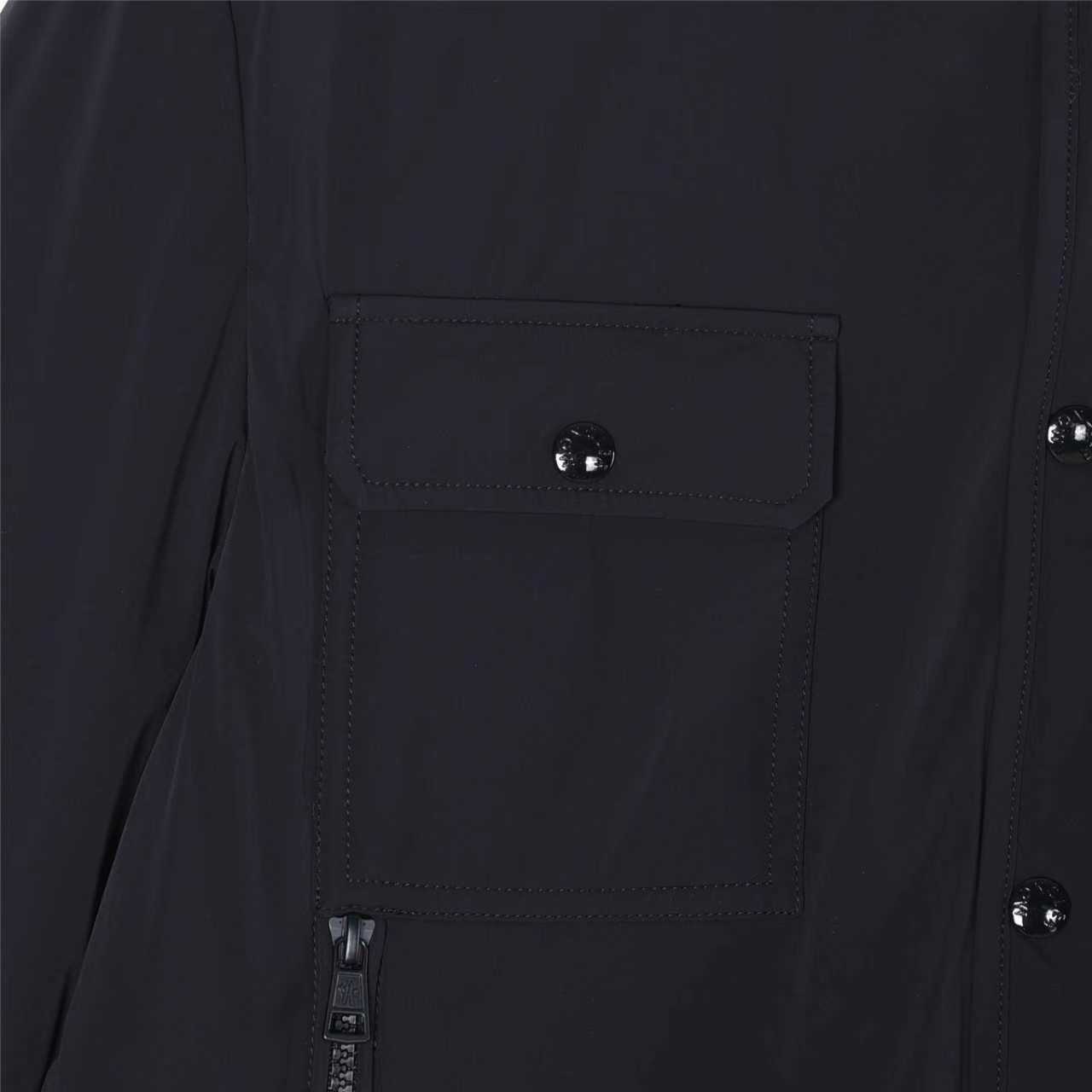oncler/蒙口 25Fw胸前翻盖口袋翻领薄绒外套