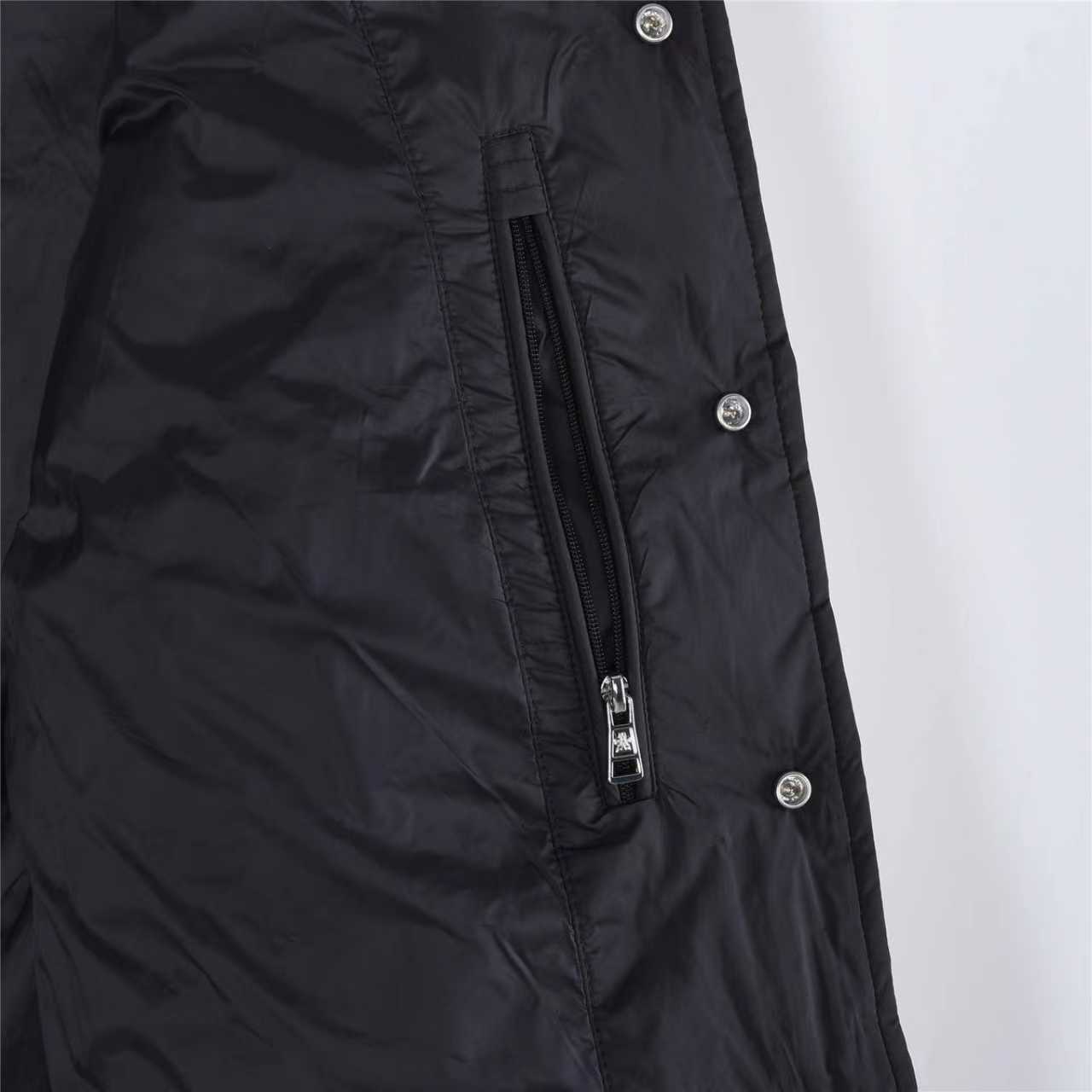 oncler/蒙口 25Fw皮袖拼接羽绒外套