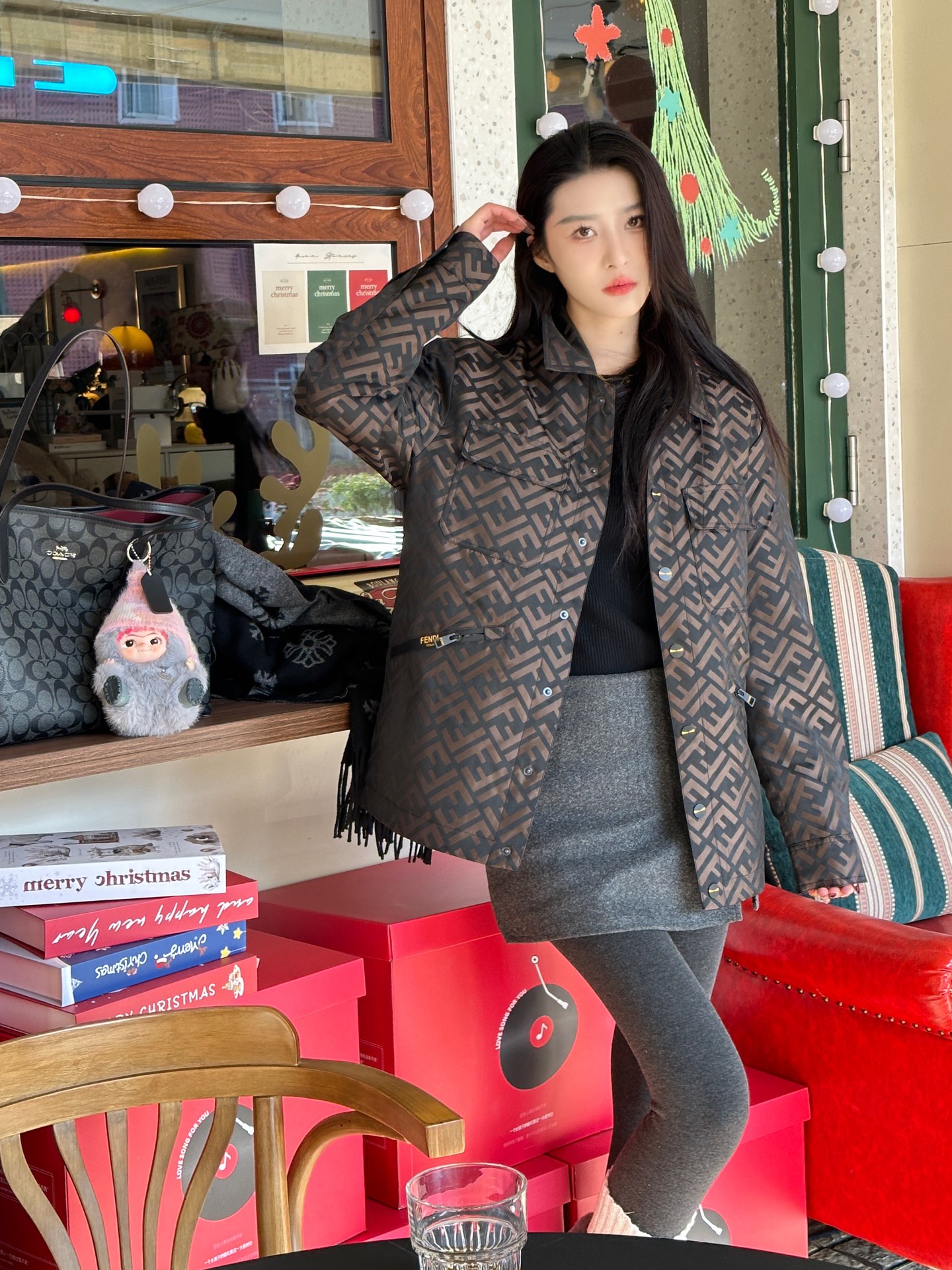 _dtE9sWiPtfZ67MQhQBJdkbr0VvUc4HxdSGZF-2g