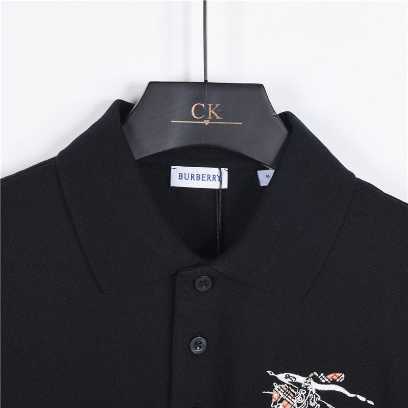 Burberry/巴宝莉 26SS新款格纹刺绣战马短袖Polo衫 黑色 白色-Top High Quatity Cheap Sneakers Fashion Clothing Clothes Bags handbags Shoes of all Brand wholesale With The best Quality And Beautiful Price from China Factory Chinese suppliers wholesaler seller Burberry/巴宝莉 26SS新款格纹刺绣战马短袖Polo衫 黑色 白色