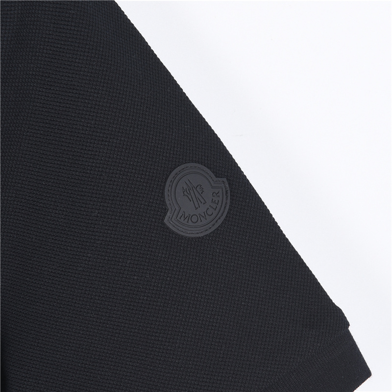 Moncler/蒙口 26SS半拉链手臂硅胶Logo短袖Polo衫-Chinese UA Cheap High Quatity Brand Clothes Bags handbags Sneakers wholesale wholesaler seller from China Factory suppliers Fashion Clothing Shoes best Quality Beautiful Price Moncler/蒙口 26SS半拉链手臂硅胶Logo短袖Polo衫