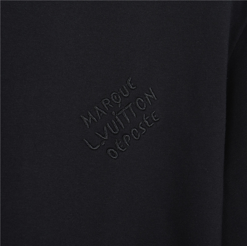 LouisVuitton/路易威登 胸口签名刺绣短袖 黑色 白色-Top High Quatity Cheap Sneakers Fashion Clothing Clothes Bags handbags Shoes of all Brand wholesale With The best Quality And Beautiful Price from China Factory Chinese suppliers wholesaler seller LouisVuitton/路易威登 胸口签名刺绣短袖 黑色 白色