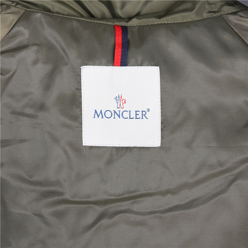 Moncler/蒙口 26SS工装风手臂硅胶连帽薄外套 黑色 绿色