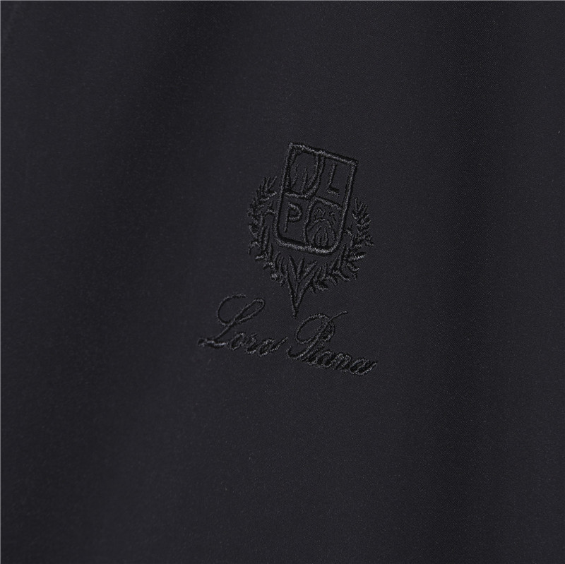 LoroPiana/诺悠翩雅 轻奢休闲风连帽薄外套 黑色 绿灰