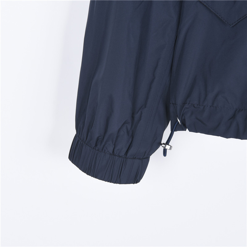 BrunelloCucinelli/布鲁奈罗.库奇内利 简约休闲风连帽薄外套 米白 藏青-Top High Quatity Cheap Sneakers Fashion Clothing Clothes Bags handbags Shoes of all Brand wholesale With The best Quality And Beautiful Price from China Factory Chinese suppliers wholesaler seller BrunelloCucinelli/布鲁奈罗.库奇内利 简约休闲风连帽薄外套 米白 藏青