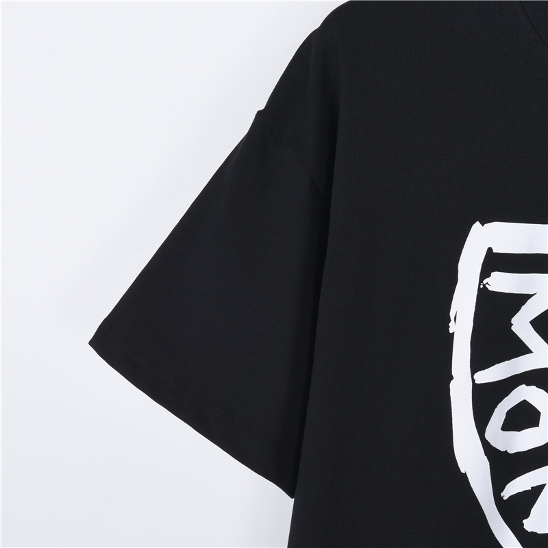 Moncle/蒙口 胸前大LOGO短袖 黑色 白色-Chinese UA Cheap High Quatity Brand Clothes Bags handbags Sneakers wholesale wholesaler seller from China Factory suppliers Fashion Clothing Shoes best Quality Beautiful Price Moncle/蒙口 胸前大LOGO短袖 黑色 白色