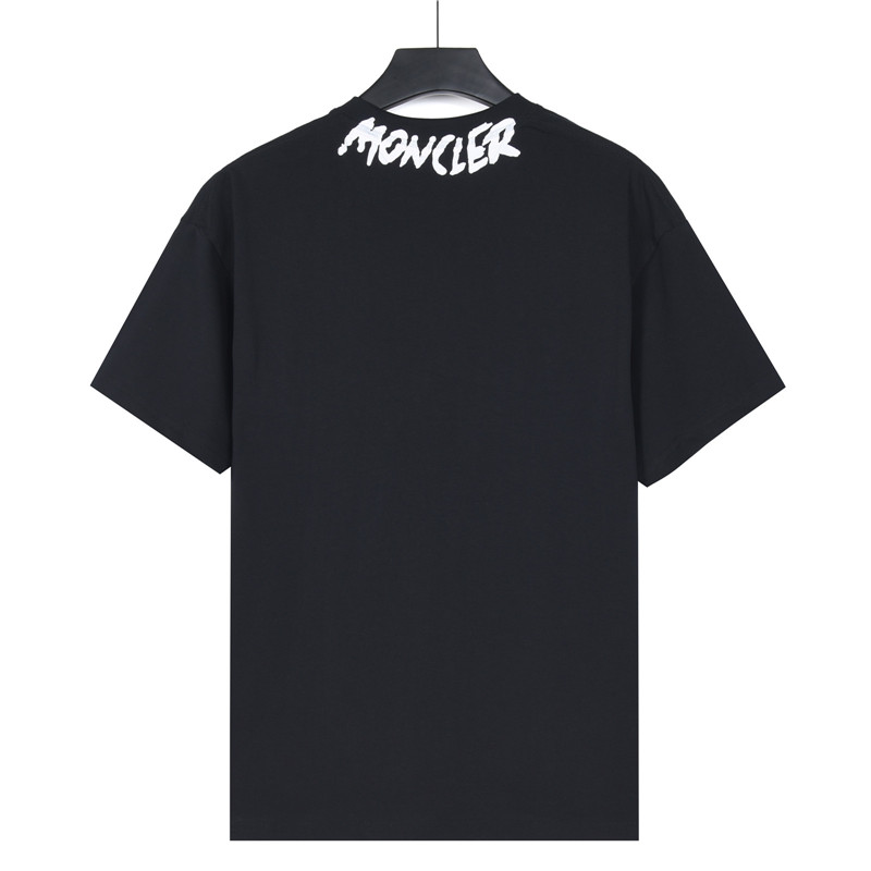 Moncle/蒙口 胸前大LOGO短袖 黑色 白色-Chinese UA Cheap High Quatity Brand Clothes Bags handbags Sneakers wholesale wholesaler seller from China Factory suppliers Fashion Clothing Shoes best Quality Beautiful Price Moncle/蒙口 胸前大LOGO短袖 黑色 白色