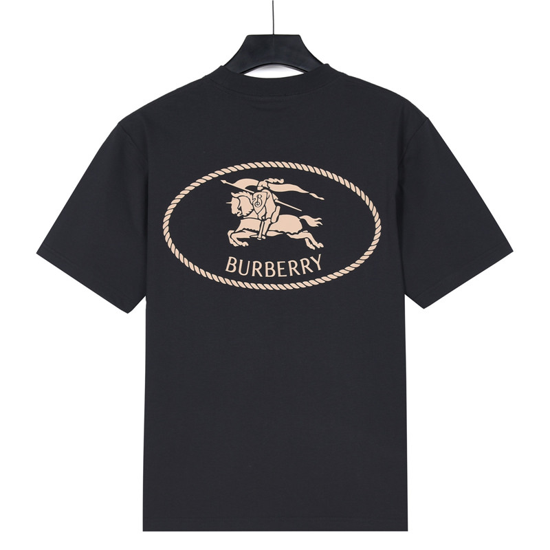 Burberry/巴宝莉 后背圆圈骑士战马短袖 黑色 白色-莆田鞋,莆田鞋货源,高仿鞋,高仿鞋货源,安福档口,莆田高仿鞋,莆田鞋批发,高仿鞋批发,莆田高仿运动鞋,高仿运动鞋,莆田运动鞋 Burberry/巴宝莉 后背圆圈骑士战马短袖 黑色 白色