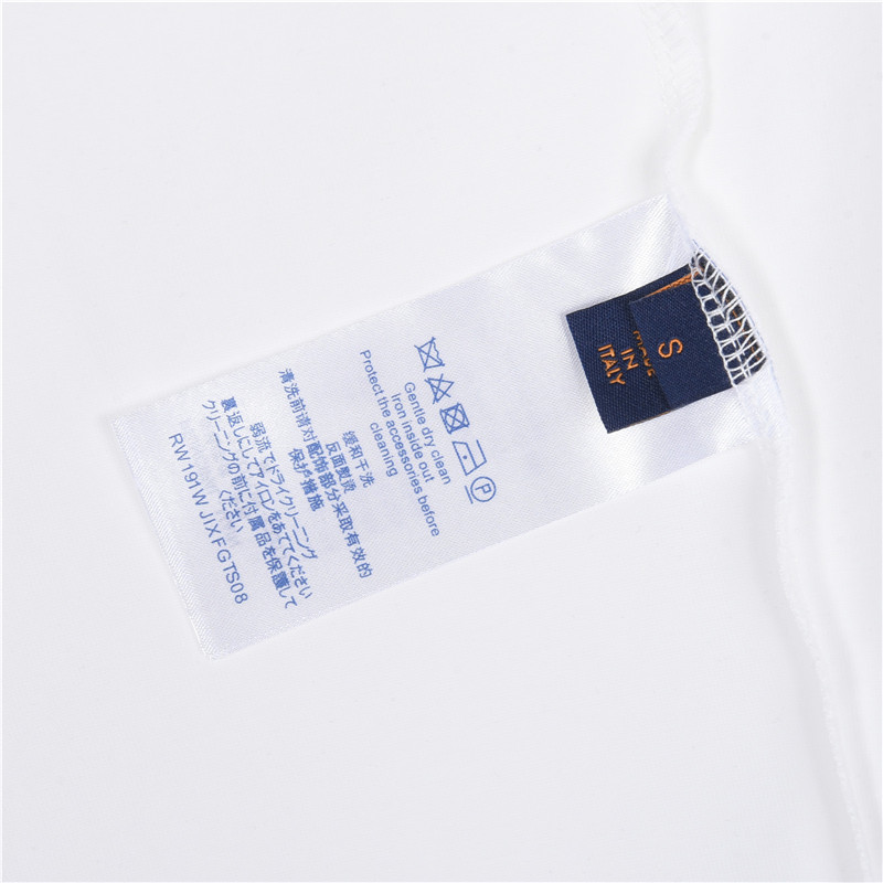 LouisVuitton/路易威登刺绣草写字母签名短袖T恤 白色 黑色-Chinese UA Cheap High Quatity Brand Clothes Bags handbags Sneakers wholesale wholesaler seller from China Factory suppliers Fashion Clothing Shoes best Quality Beautiful Price LouisVuitton/路易威登刺绣草写字母签名短袖T恤 白色 黑色