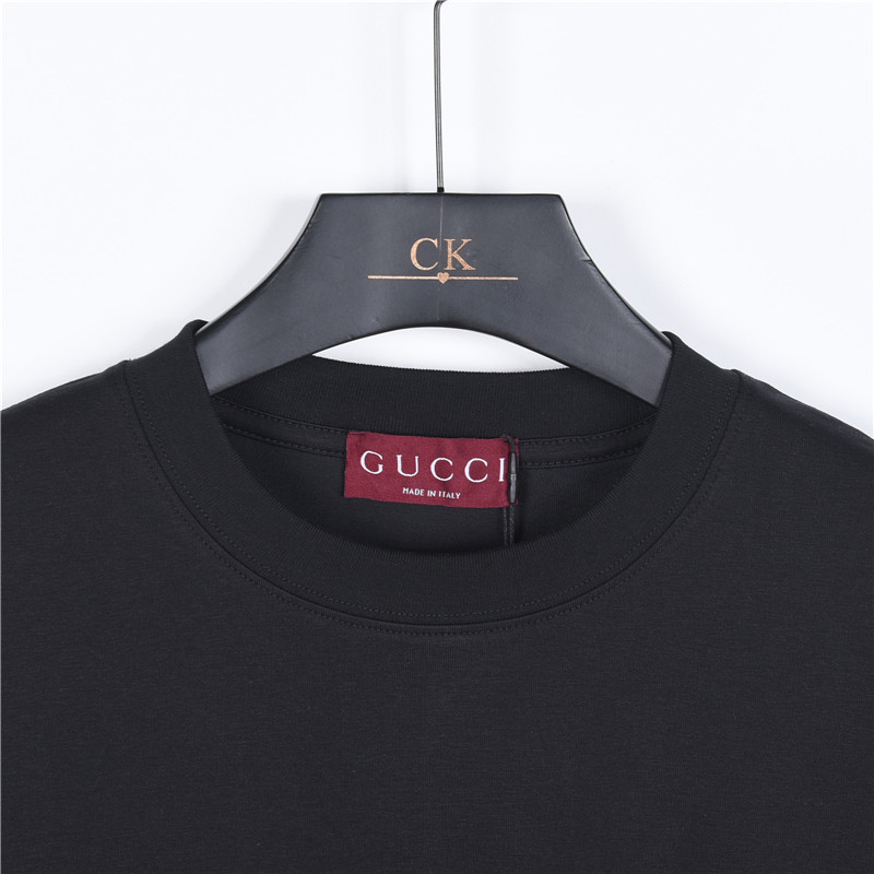 Gucci/古驰 红绿拼接刺绣字母短袖T恤 米杏 黑色