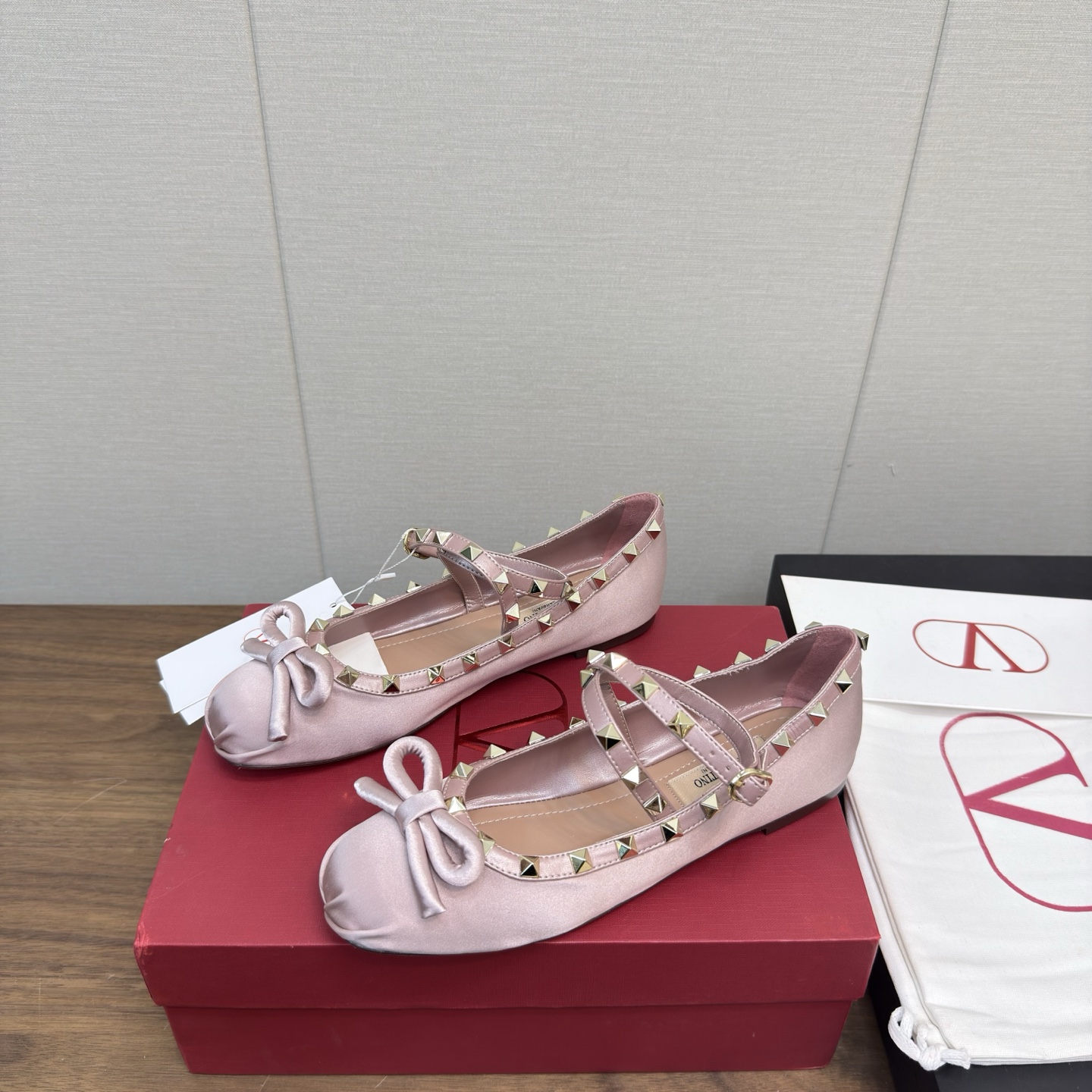 [Valentino Women