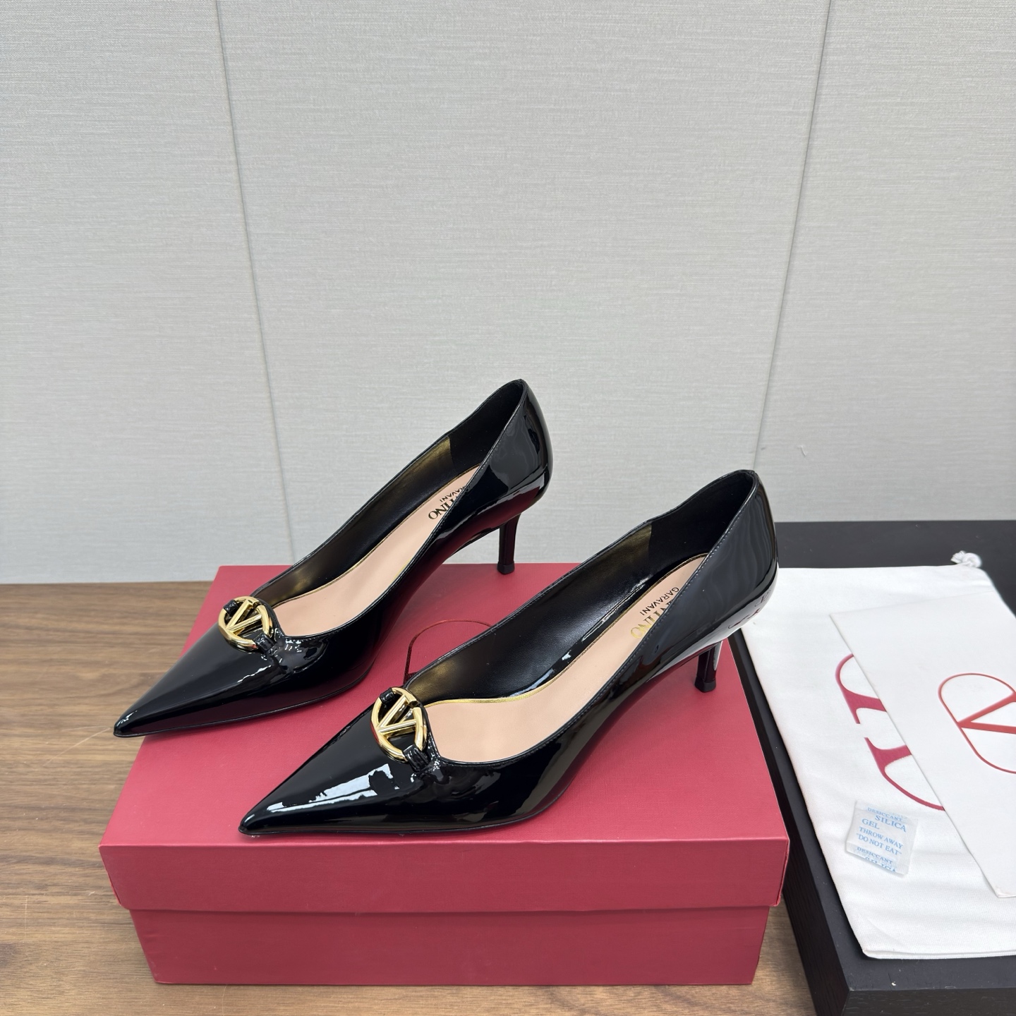 [Valentino Women