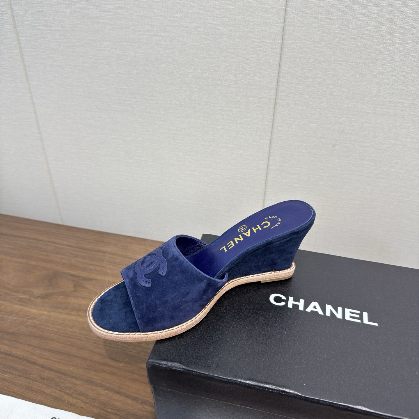 Chanel Slides