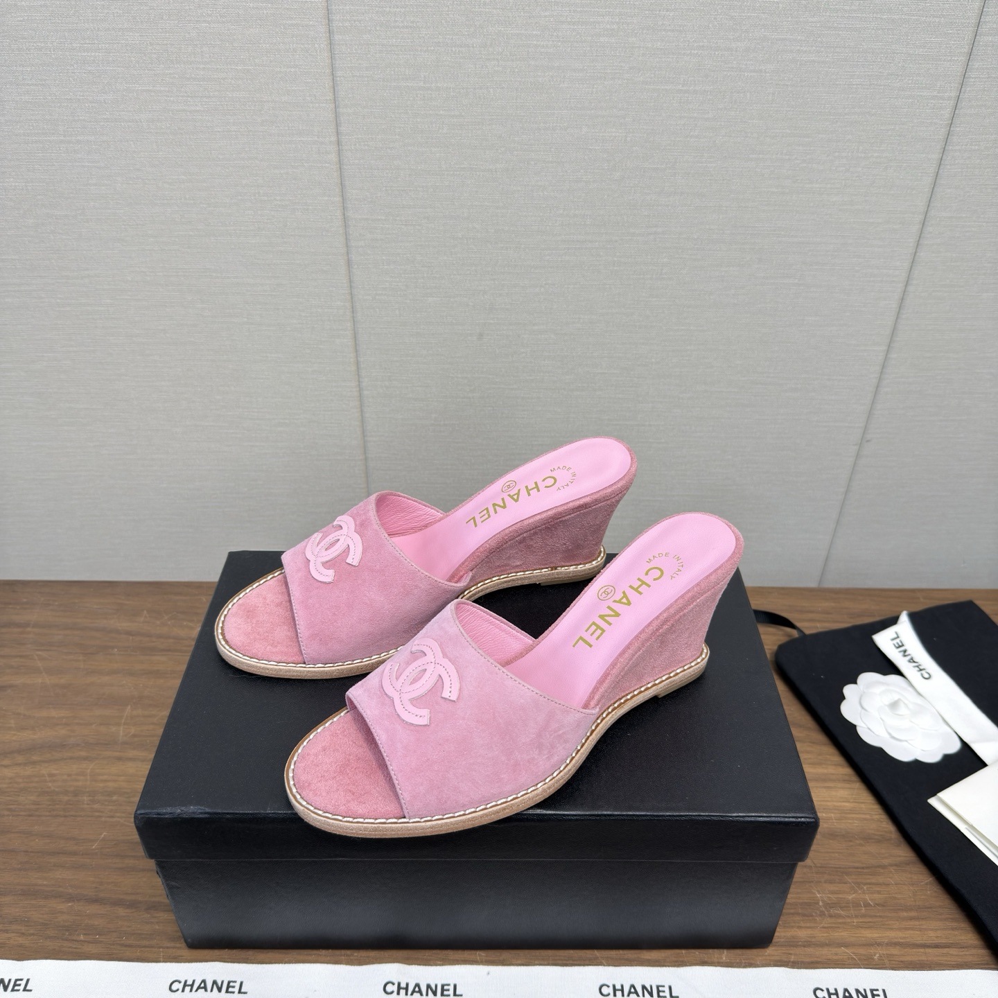 Chanel Slides
