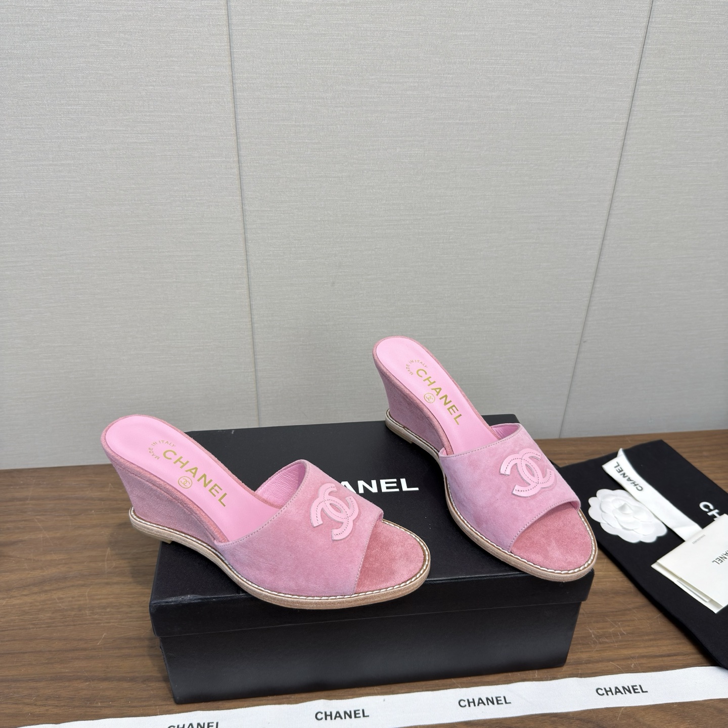 Chanel Slides