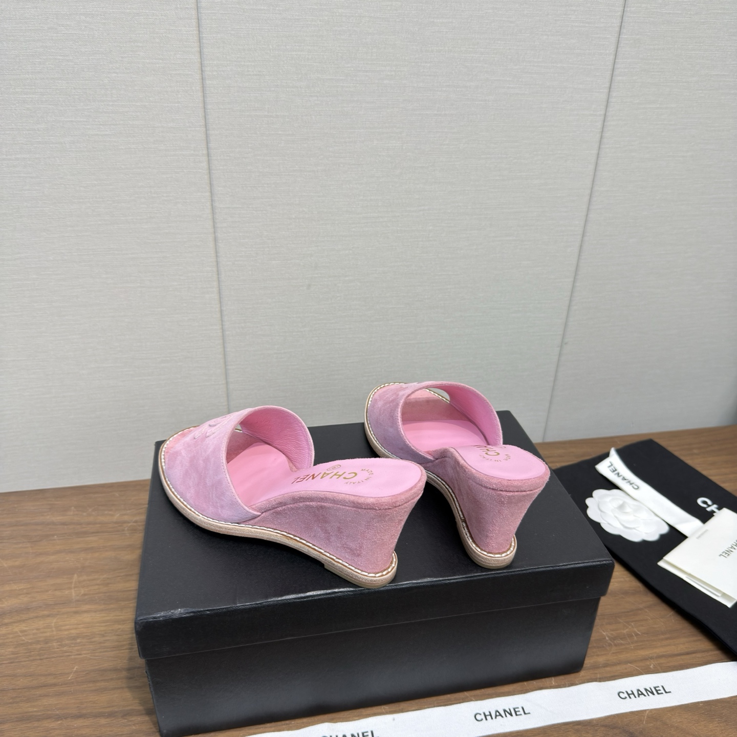 Chanel Slides