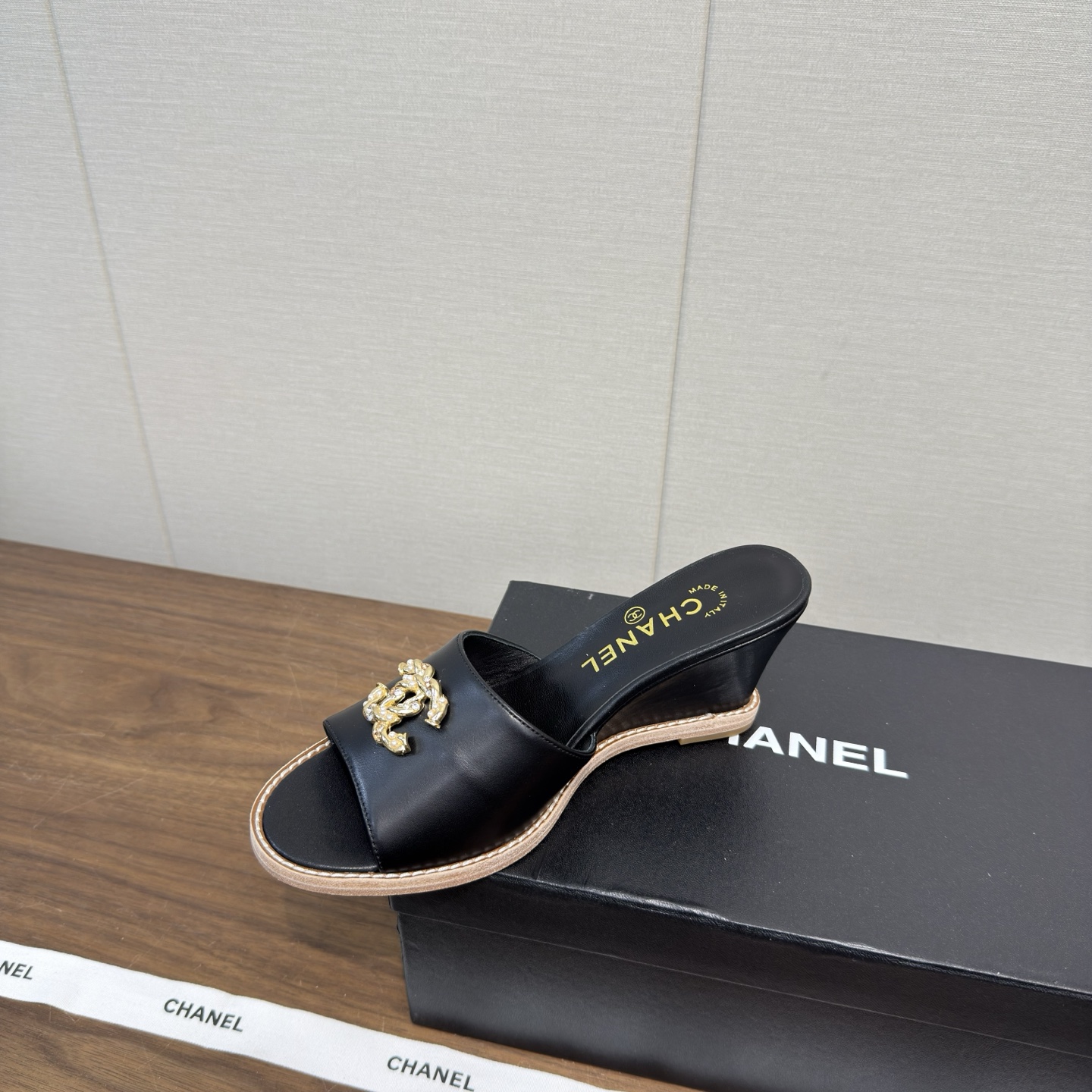 Chanel Slides