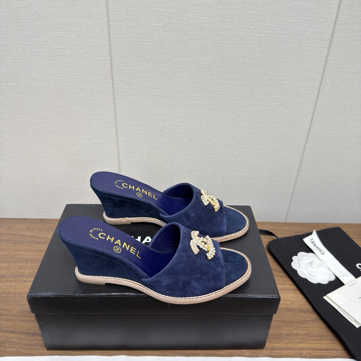 Chanel Slides