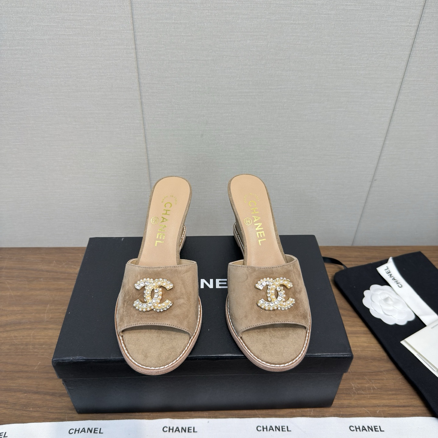 Chanel Slides