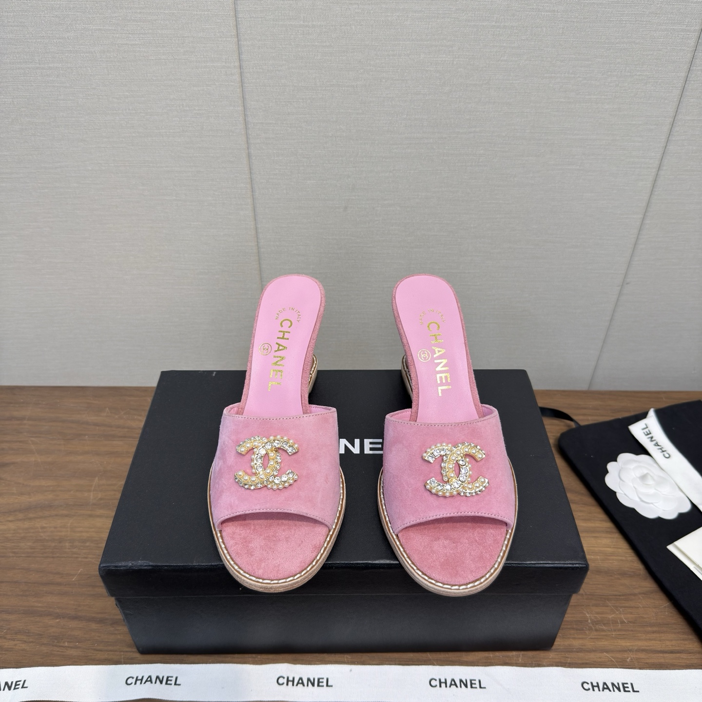 Chanel Slides