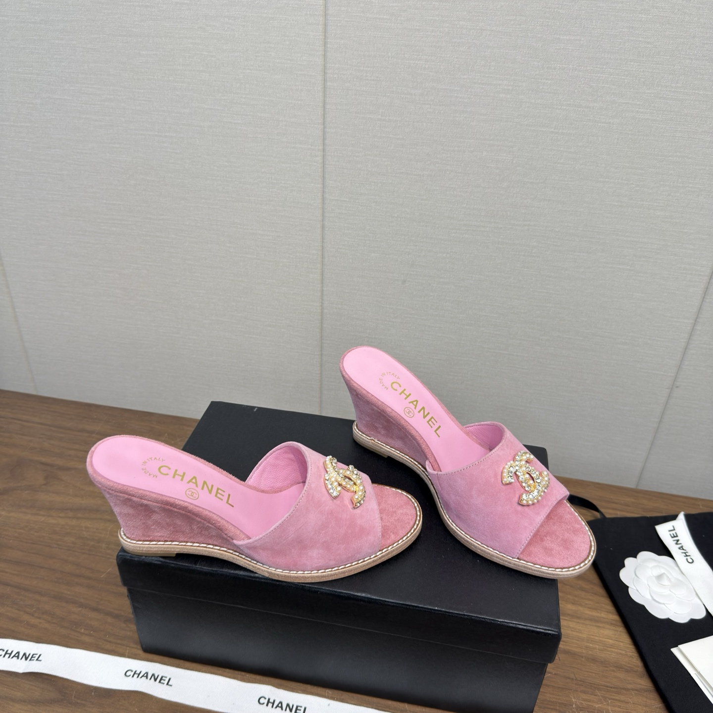 Chanel Slides
