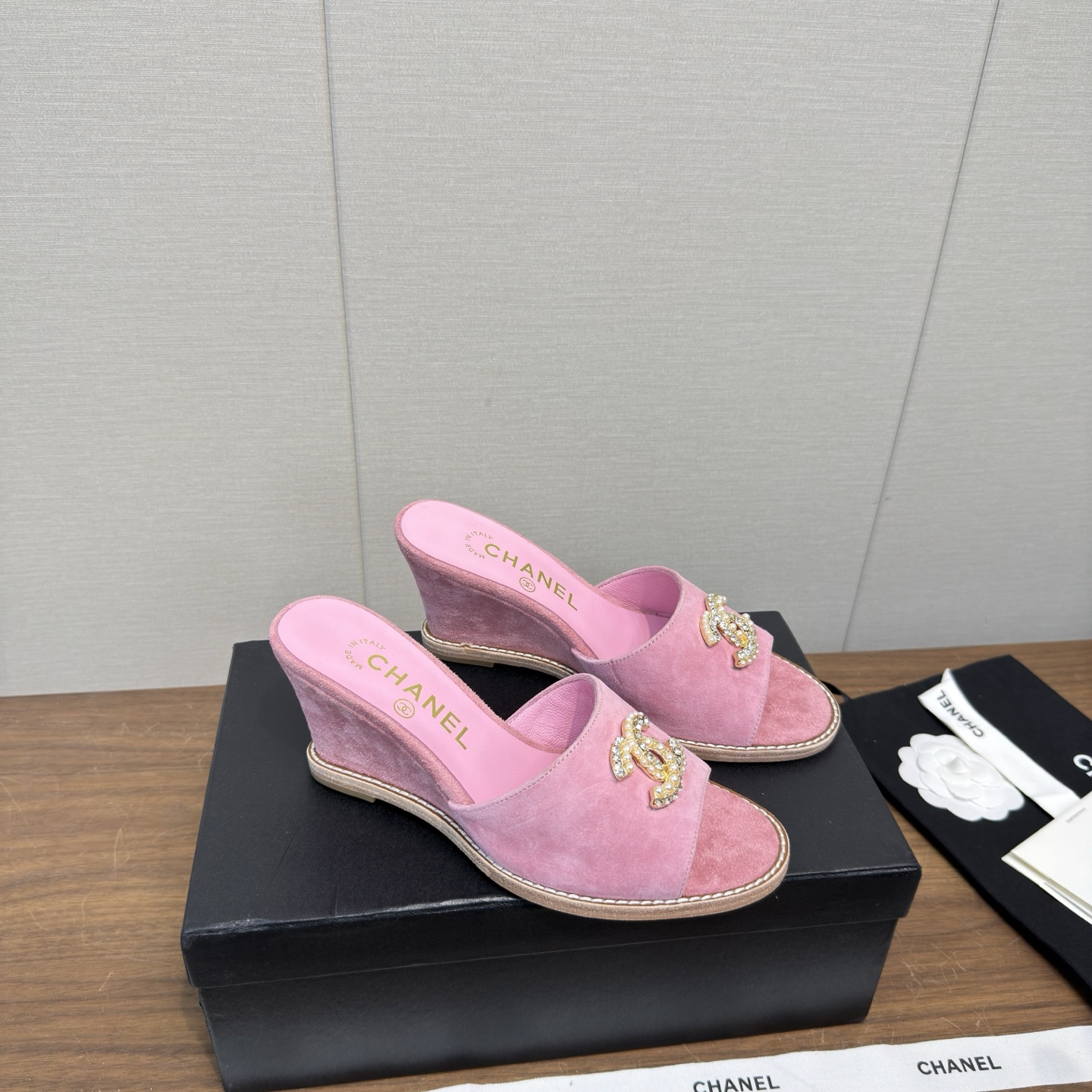 Chanel Slides