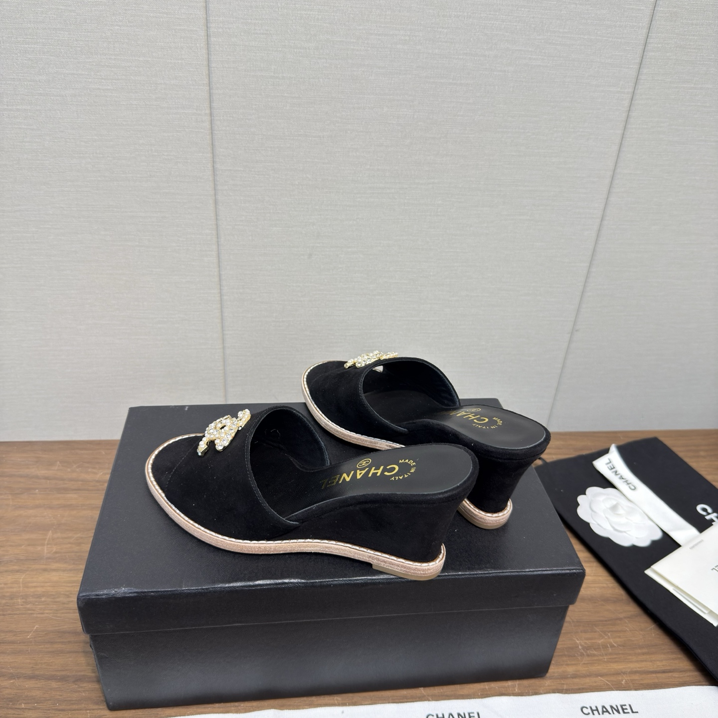 Chanel Slides