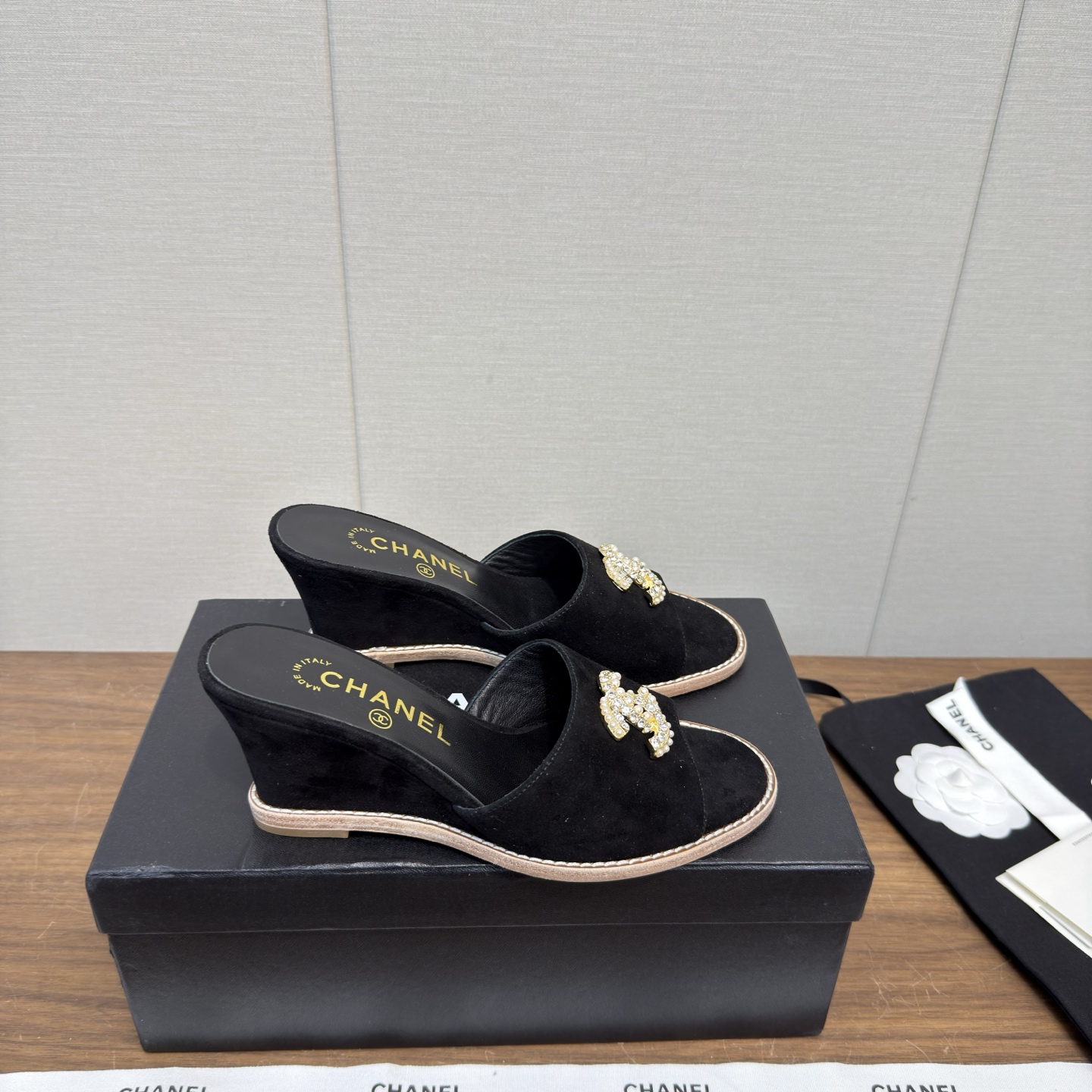 Chanel Slides