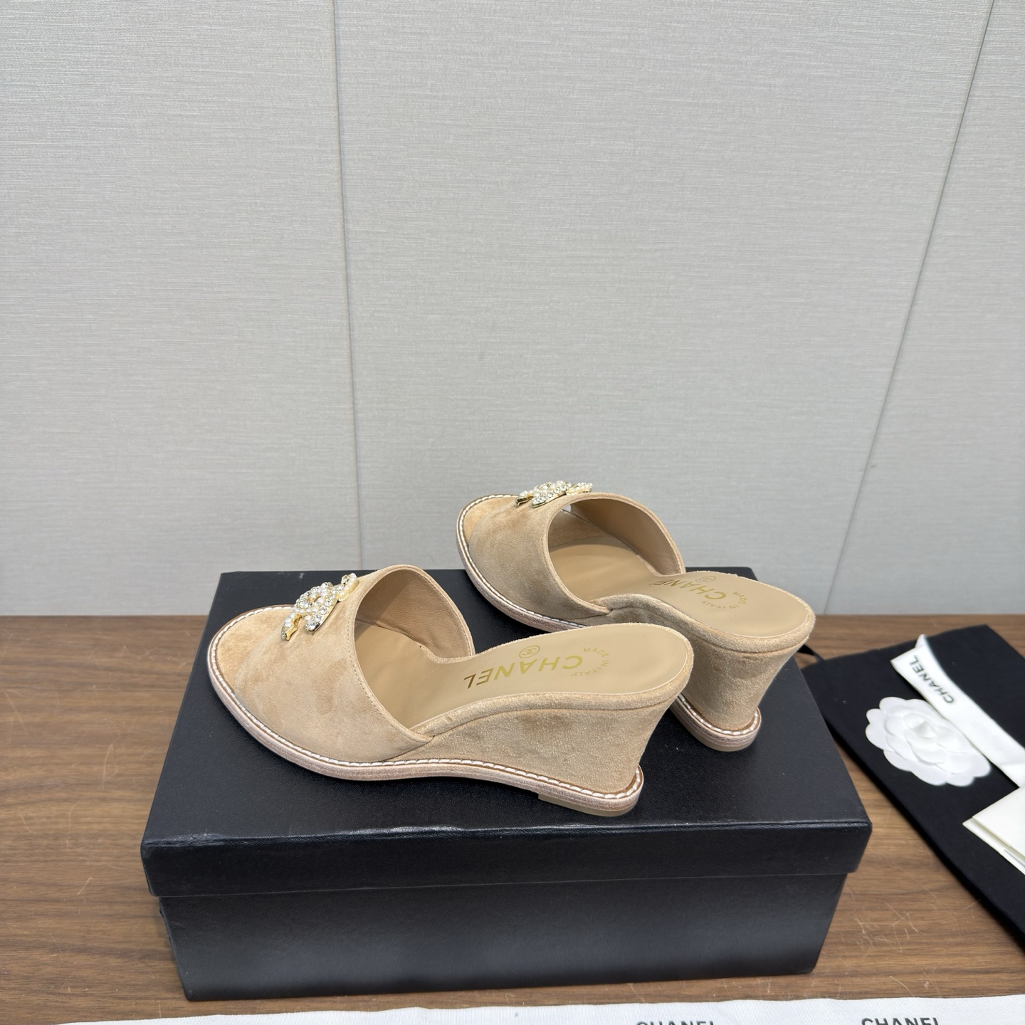 Chanel Slides