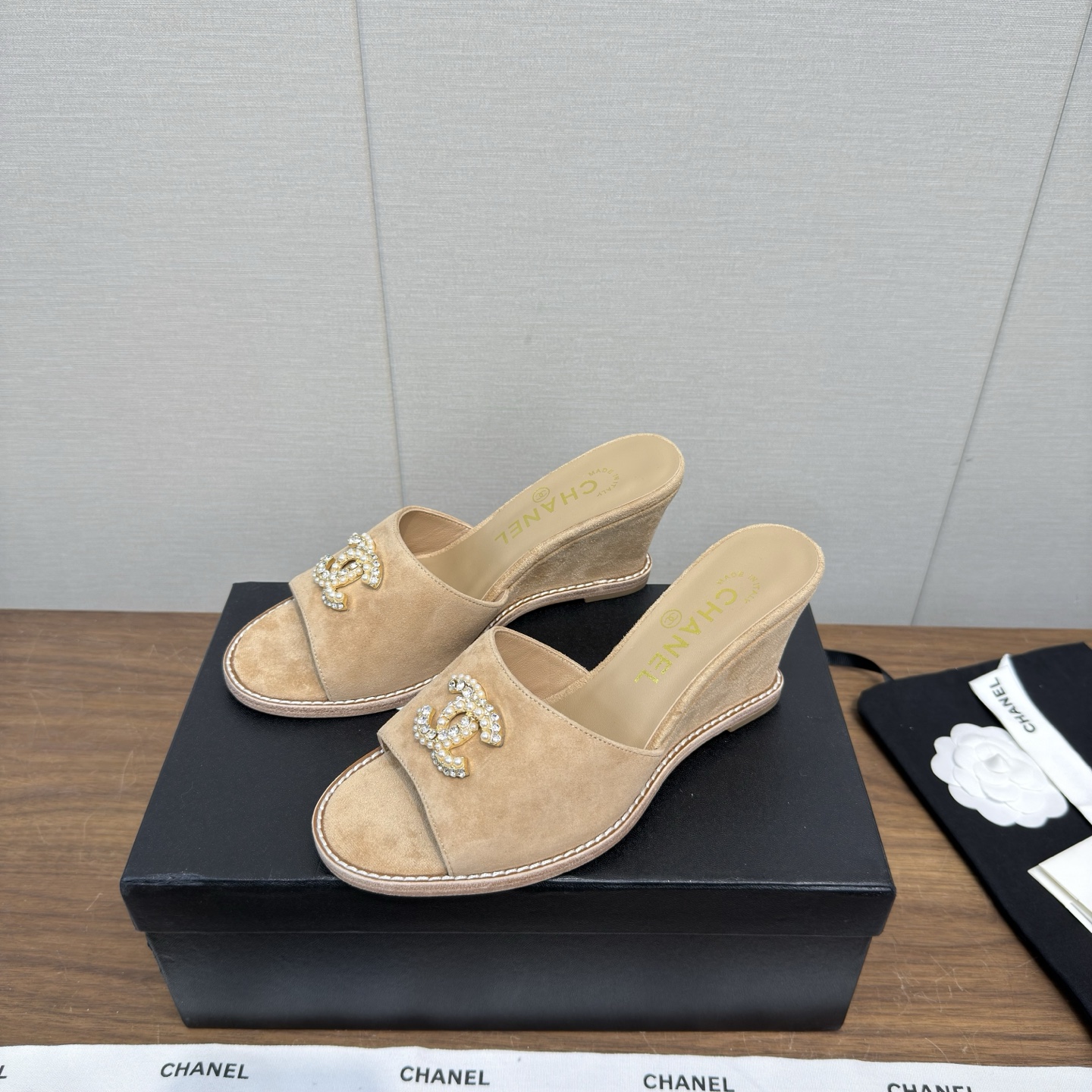 Chanel Slides